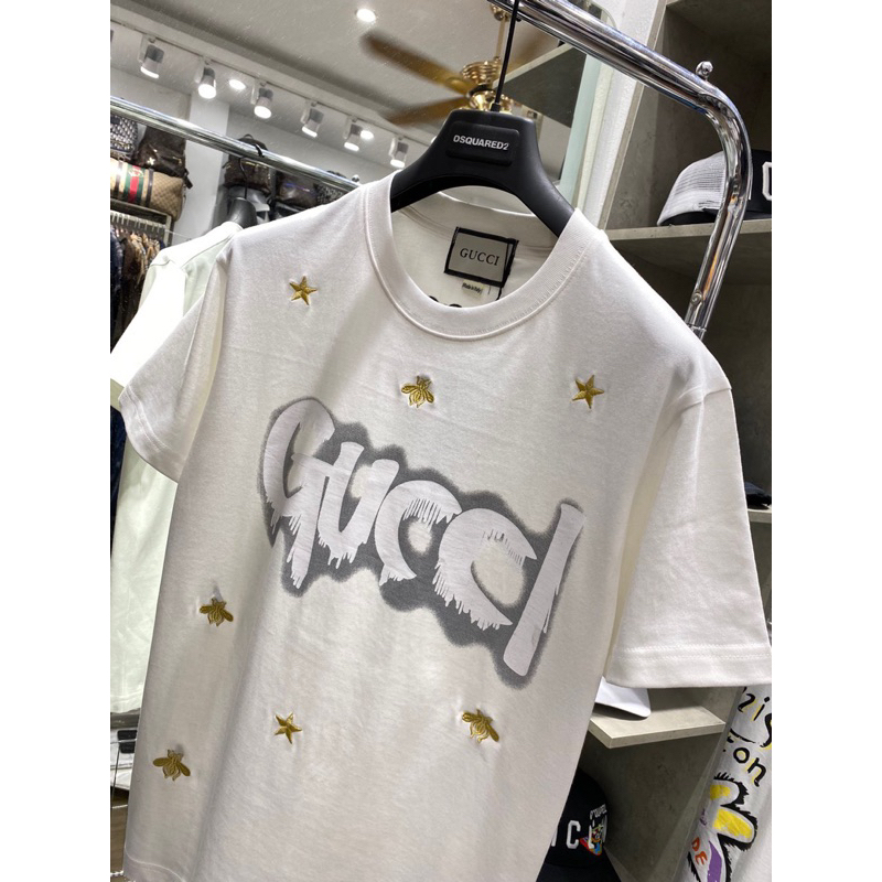 Áo phông G.c hoạ tiết logo và thêu ong sao cực chất .New