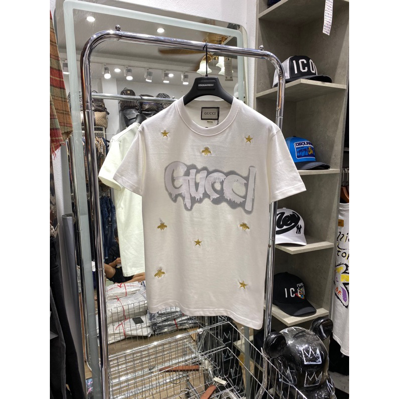 Áo phông G.c hoạ tiết logo và thêu ong sao cực chất .New