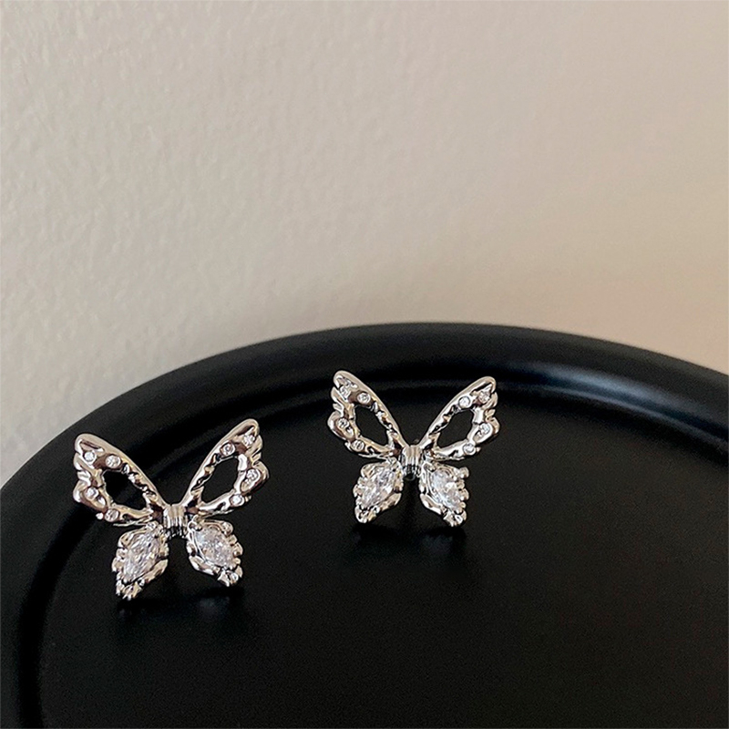 Miumiua🔮Bông Tai Mạ Bạc 925 Hình Bướm Siêu Nữ Tính Sang Trọng