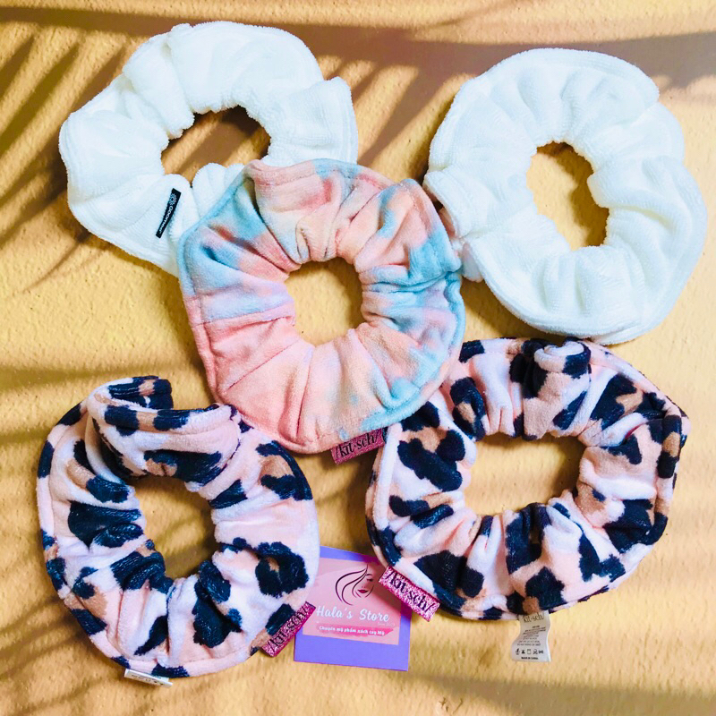 Buộc tóc cao cấp Kitsch Towel Srunchie in Leopard