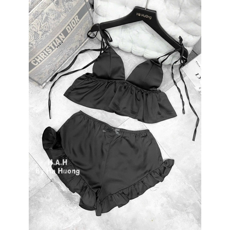 Set Bộ Satin Áo Dây Thắt Vai Cúp Mút V Dáng Xoè + Quần Short Đùi Viền Bèo