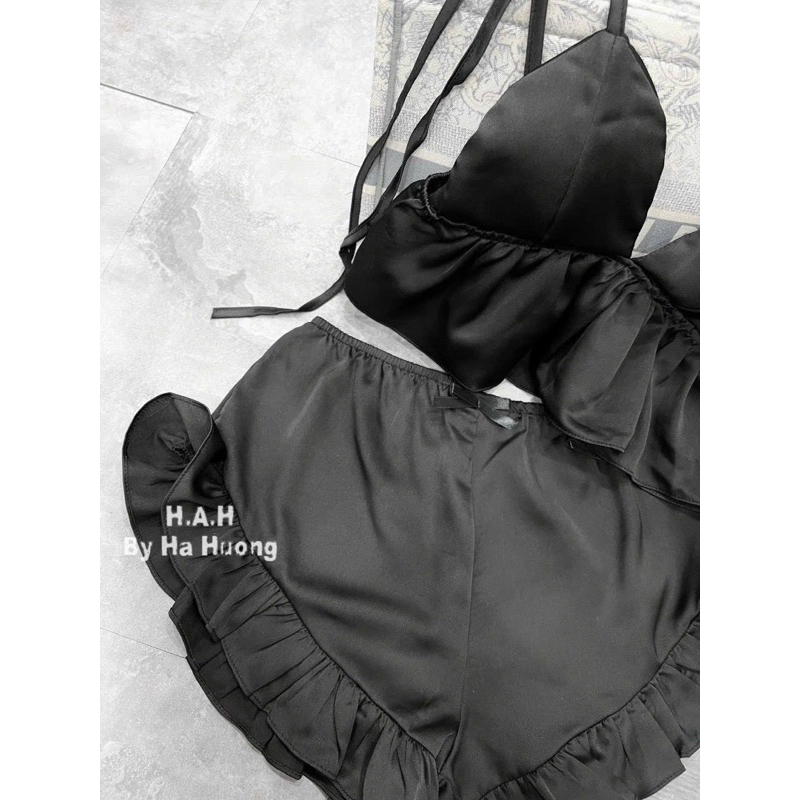 Set Bộ Satin Áo Dây Thắt Vai Cúp Mút V Dáng Xoè + Quần Short Đùi Viền Bèo