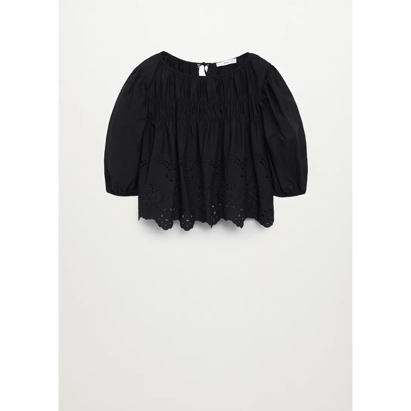 Áo crop đen Mango tay bồng