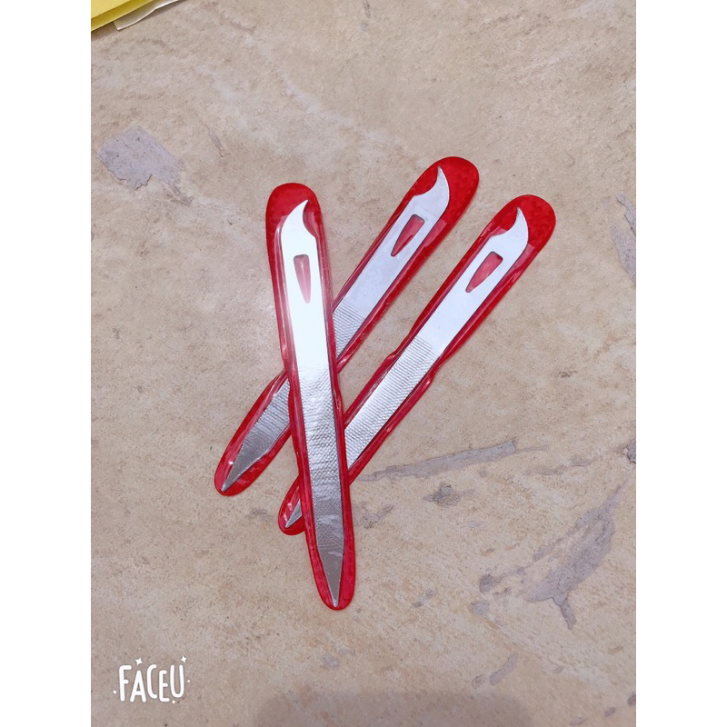 Cây lấy khóe móng, cây móc khoé, dũa móng sắt