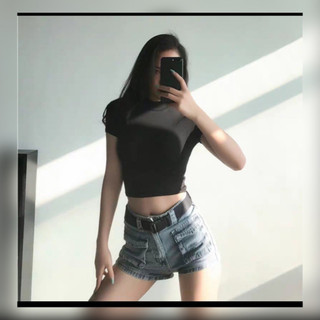 áo croptop basic tay ngắn