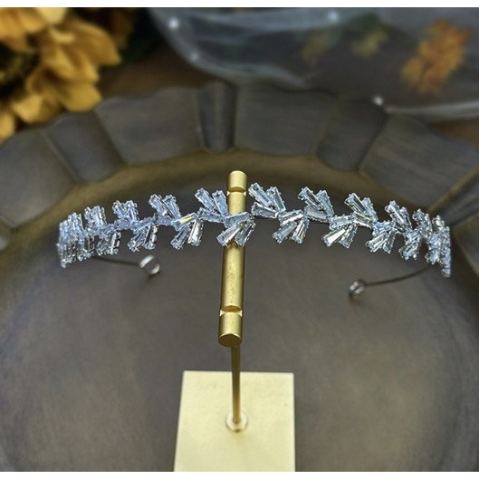 Bờm Cài Tóc Cô Dâu Sang Trọng- PKCMINHTAM-