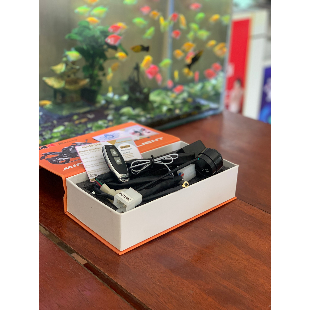 - Khóa Chống Trộm Mở và Tắt xe máy từ xa cho xe Dream-WAVE- remote bằng kim loại khoảng cách lên đến 200m dây điê