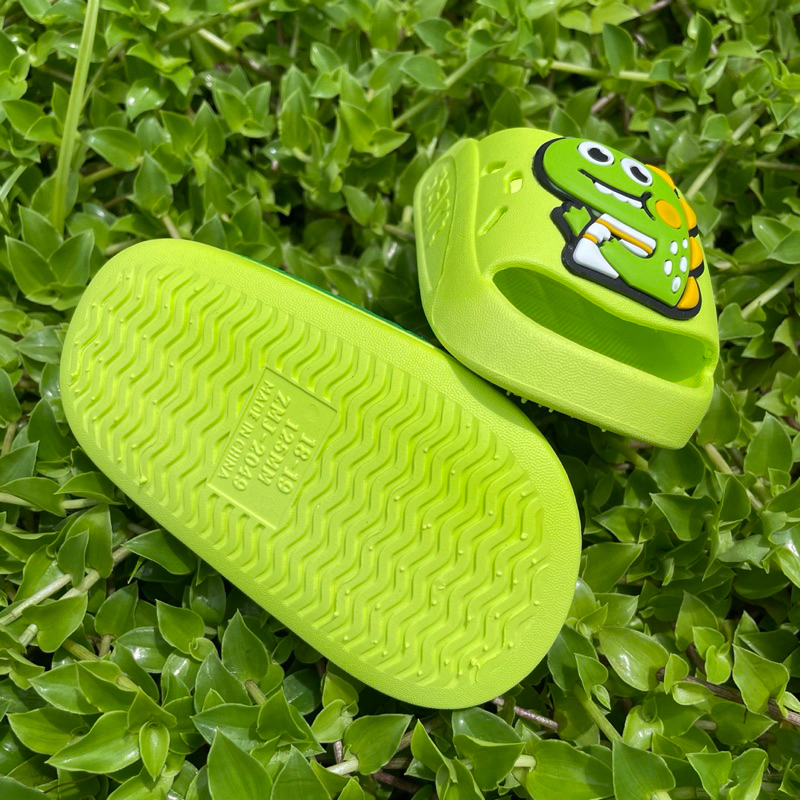 Dép bánh mì chống trượt siêu êm cho bé trai bé gái từ 1-10 tuổi H 631| Gấu Shop