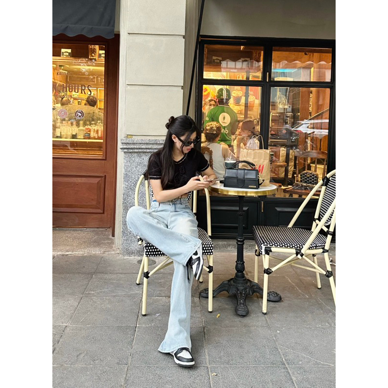 Jeans suông xanh nhạt 7215