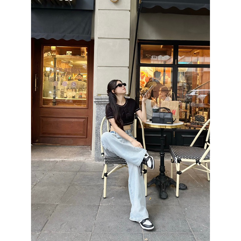 Jeans suông xanh nhạt 7215