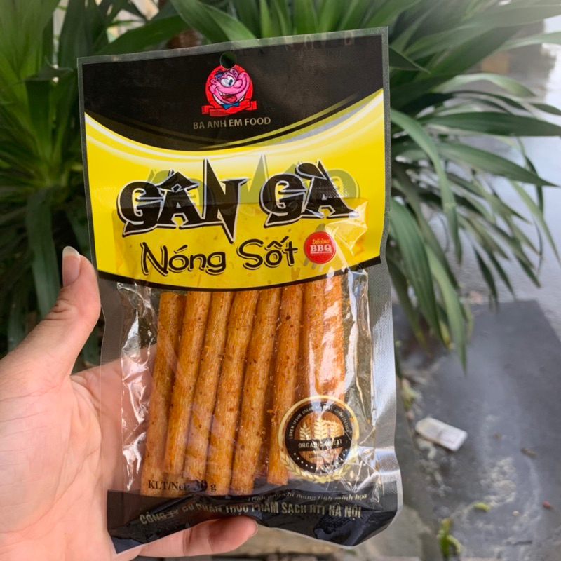 Gân gà nóng sốt Ba Anh Em