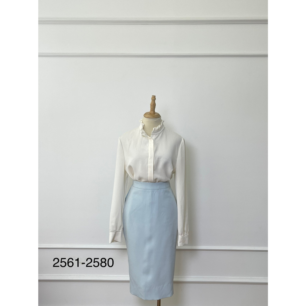 A2680 Áo sơ mi NỘI ĐỊA HÀN Hàng hiệu chính hãng thời trang nữ màu trắng ngà freesize Secondhand thanh lý ký gửi