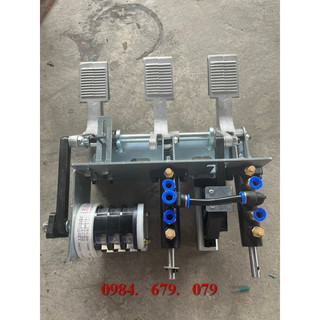Bộ giò đạp máy ra vào lốp ô tô, xe máy