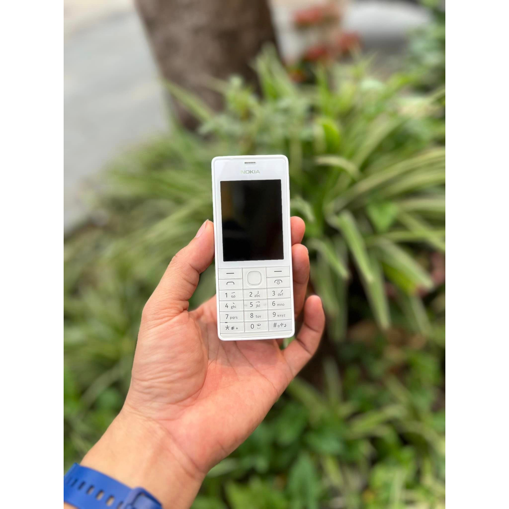 Nokia 515 Cũ Zin nguyên bản máy đẹp, 2 Sim hai sóng pin 3-5 ngày - Kèm pin sạc Zin