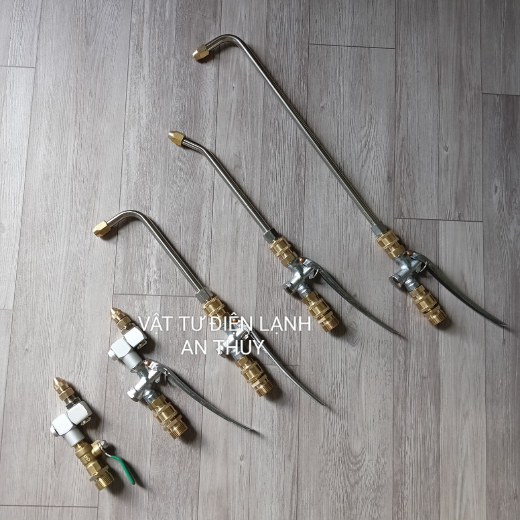 Tay Bóp Xịt Rửa Vệ Sinh Máy Lạnh - Điều Hòa - Máy GIặt . Có Gắn Khớp Nối 1/4 béc xịt rửa xe