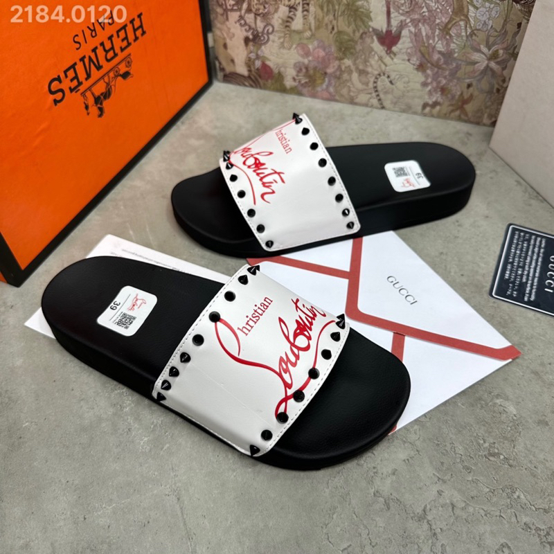 Dép lê nam quai ngang Louboutin gắn đinh