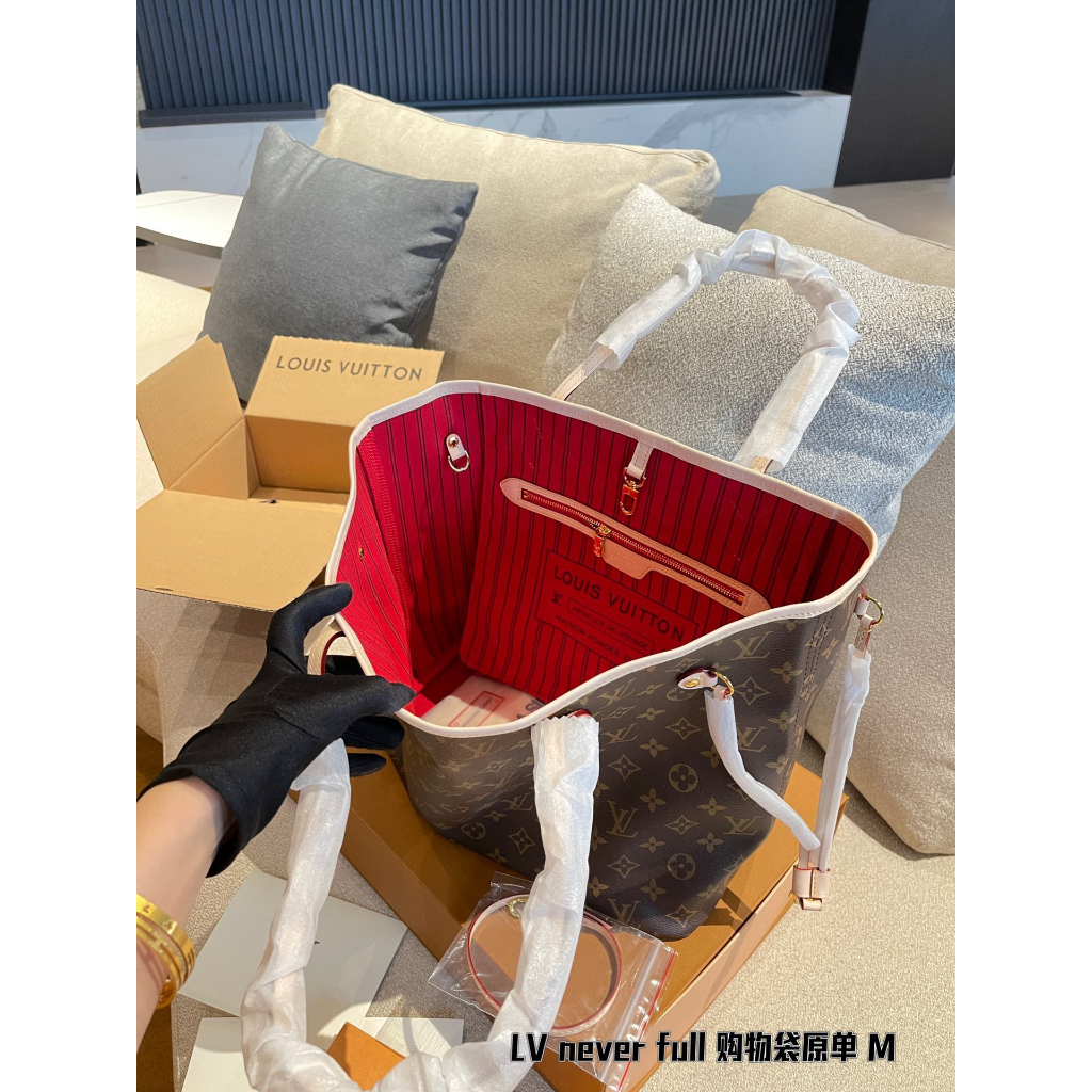 Túi Xách Eo Vì Never.full Size 32cm Màu Đen