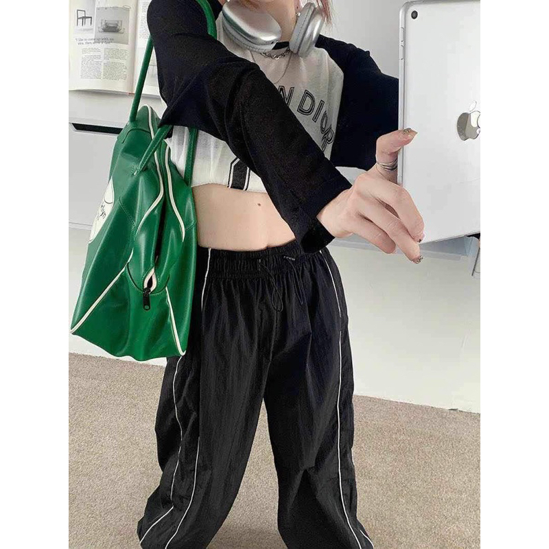 Quần 2 line kẹp mí bụng dây KAQ588