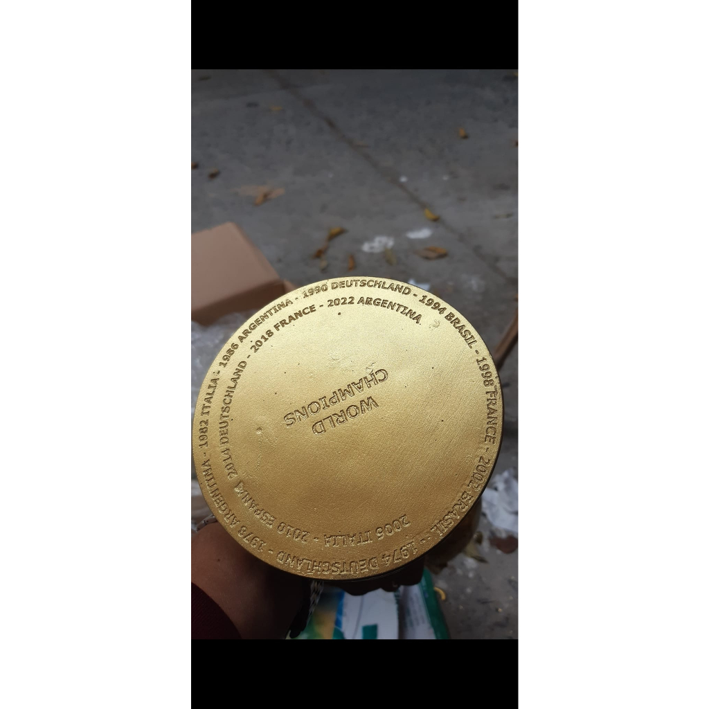 Cúp bóng đá size 26cm và 36cm