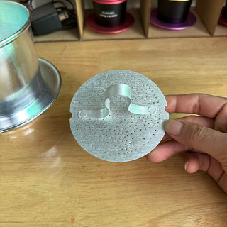 Chặn phin cà phê dùng cho phin nhôm size lớn pha 200gr bột cà phê - phin nhôm màu