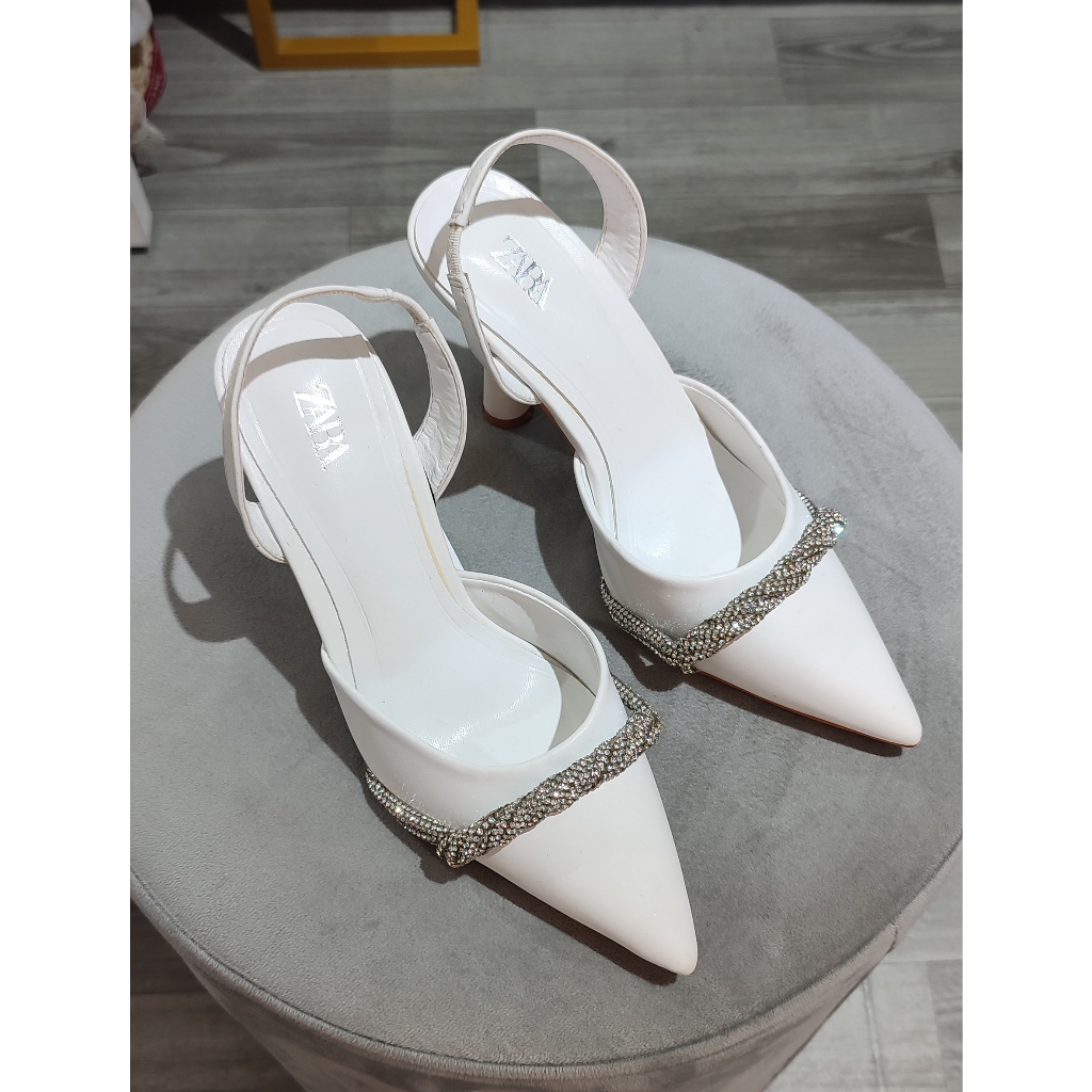 Slingback Zara cao gót bít mũi quai hậu rải đá trang trí 9p