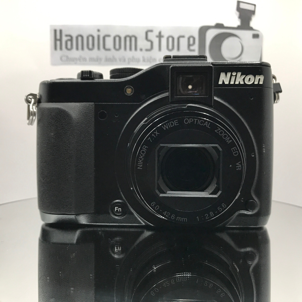 Máy ảnh cao cấp Nikon P7000 - Cảm biến lớn 1/1.7inch - Chống rung quang học - Xóa phông khá tốt