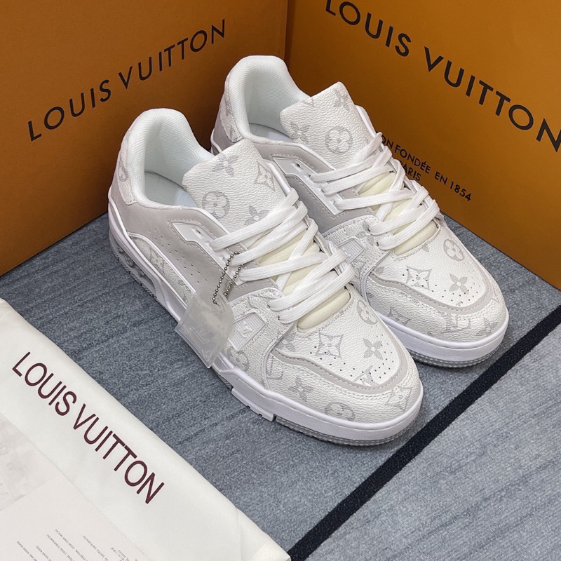 Giày Thể Thao Nam Nữ Loius Vuittonn Trainer White Grey Lai Au LV Xám Trắng Họa Tiết