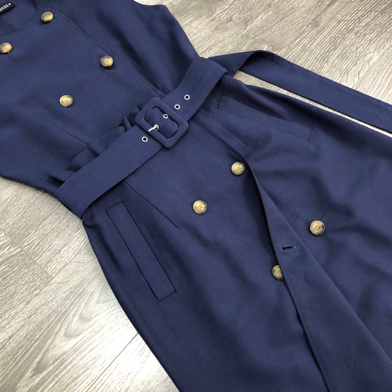 Đầm thiết kế xanh đen kèm đai