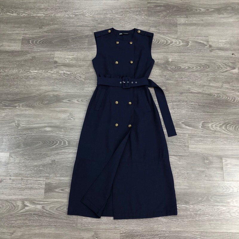 Đầm thiết kế xanh đen kèm đai