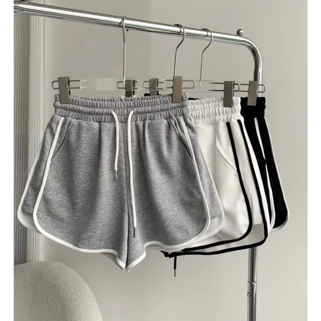 Quần đùi nữ, quần ống rộng mặc nhà, quần short thể thao kẻ viền chất da cá xịn mã SQ207 HMStyle