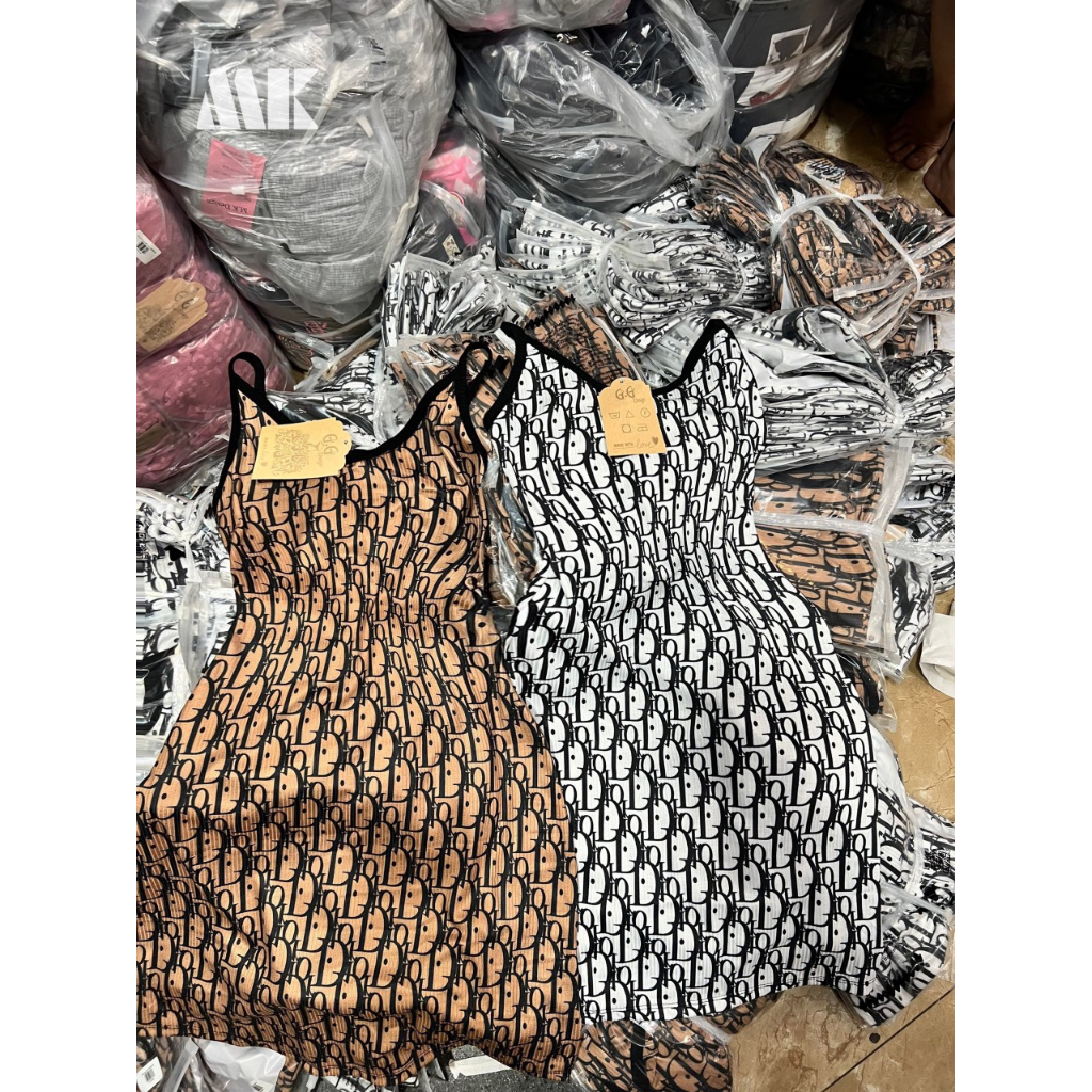 đầm dáng ngắn xòe nhẹ tôn dáng 2 dây cổ tim chữ hiệu