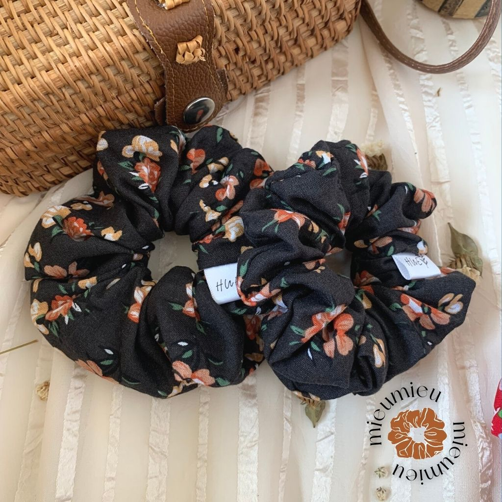 Cột tóc scrunchies handmade hoạ tiết hoa xinh xắn S1072