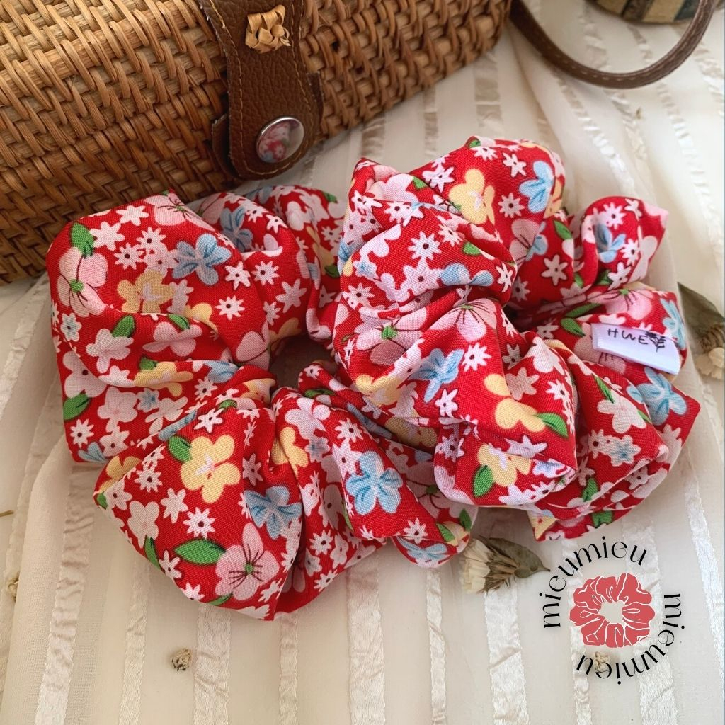 Cột tóc scrunchies handmade hoạ tiết hoa xinh xắn S1072