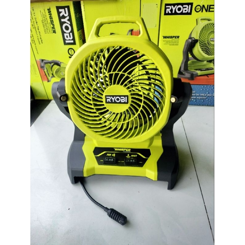 quạt ryobi 18v có chế độ phung sương