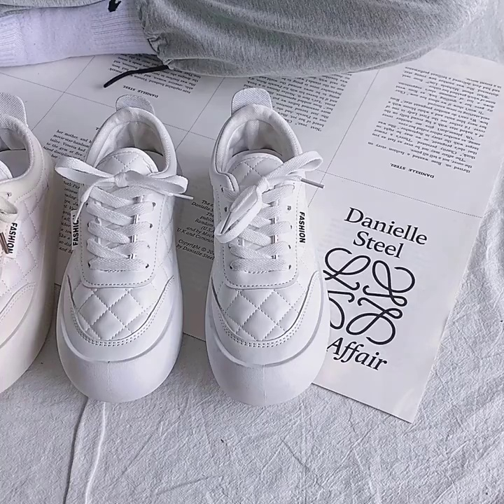 Giày thể thao nữ big size 40 41 42 dáng bánh mỳ