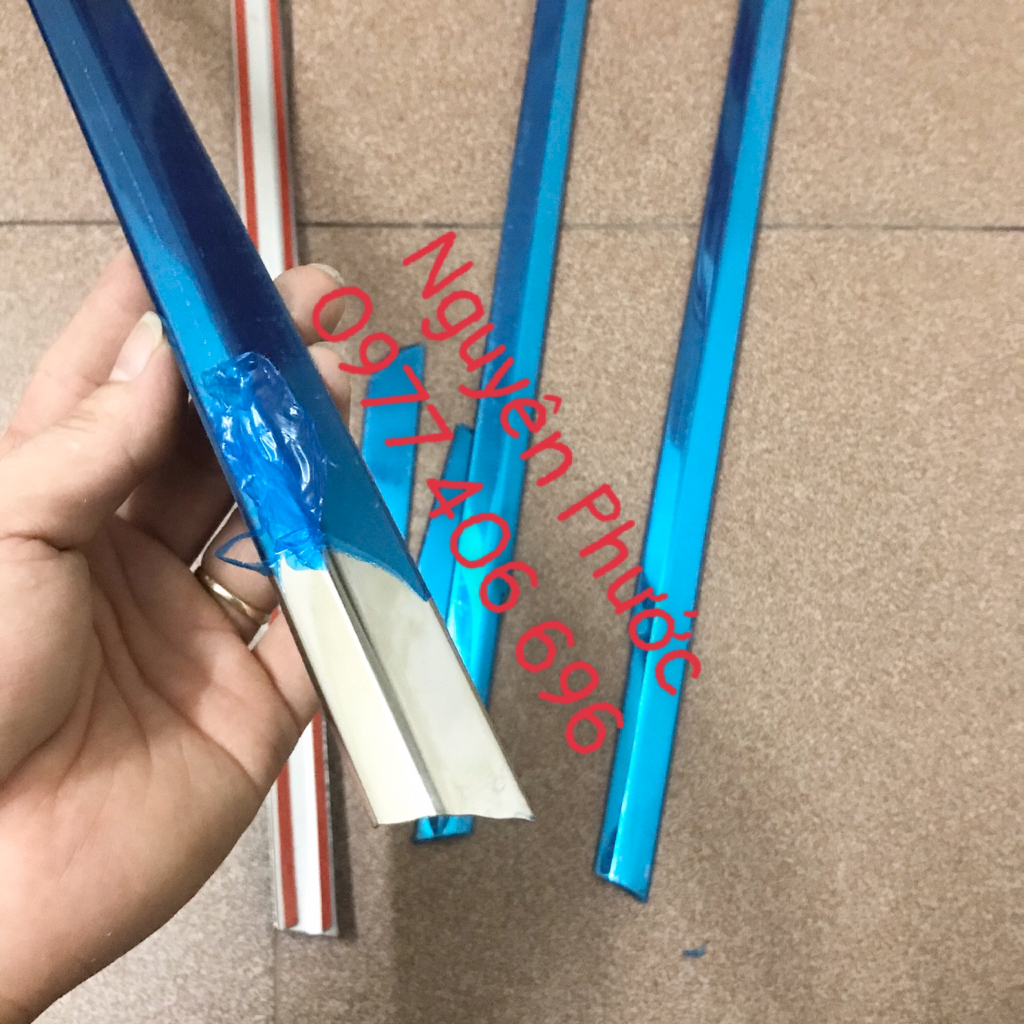 Nẹp chân kính ngoài  Inox - Trang Trí  GENTRA / AVEO