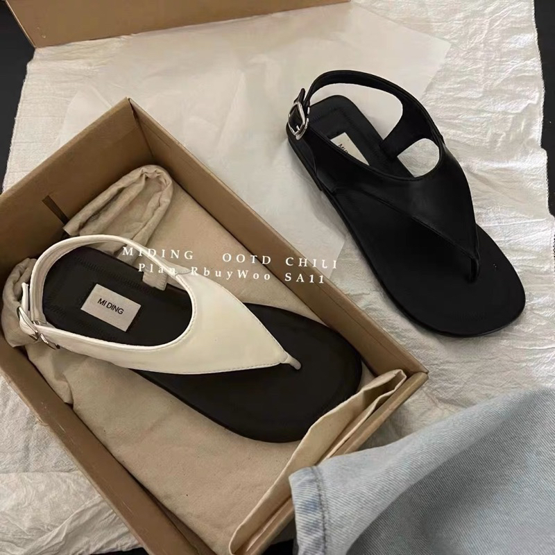 (ORDER) Sandal nữ kẹp ngón hở gót có khoá cài đế bệt hàn quốc
