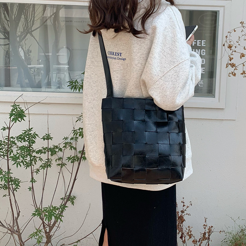 Túi xách nữ đeo chéo đan vuông đeo vai công sở đi làm đi chơi đẹp da PU ROSASO TX08