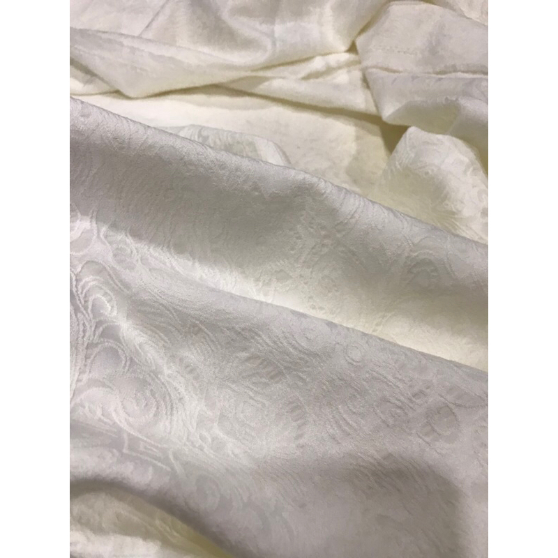 Vải Gấm Trắng Kem Hoa Văn Sang Trọng Đẹp Sangmay đầm váy ,Vest,Blazer ,Comple thiết kế thời trang