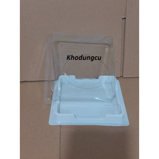 100 hộp nhựa đựng bánh vuông 300 - 400 gram