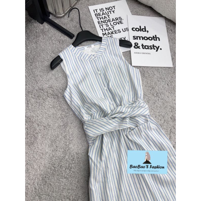 Đầm kẻ sát nách dáng dài thắt eo thanh lịch