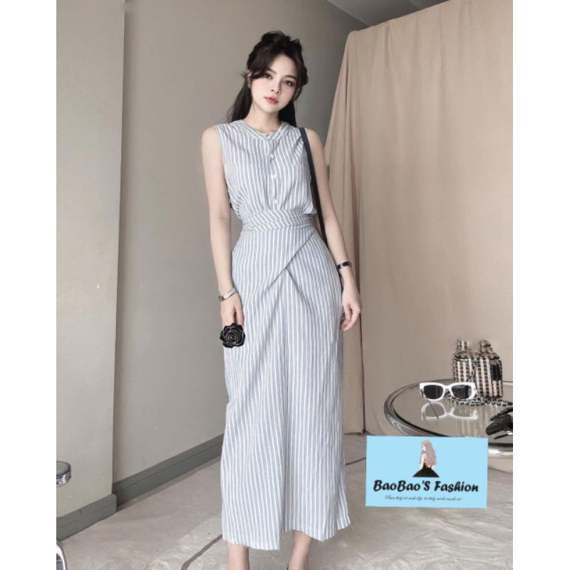 Đầm kẻ sát nách dáng dài thắt eo thanh lịch