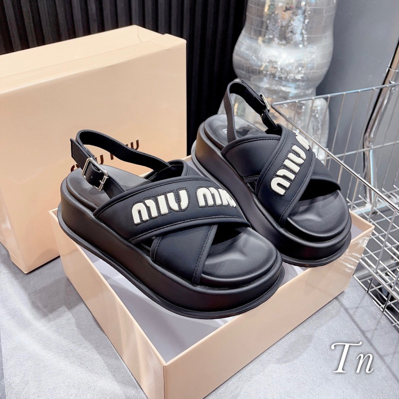 Sandal Đế Bánh Mì Quai Chéo Miumiu Trắng Đen Full Size 35-39  -  By Anh Dinh Phuong