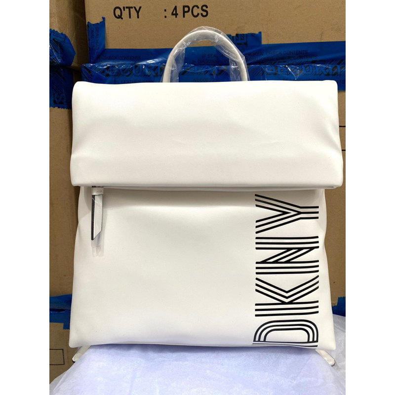 Balo DKNY nắp gập