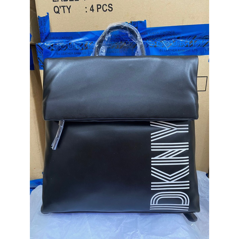 Balo DKNY nắp gập