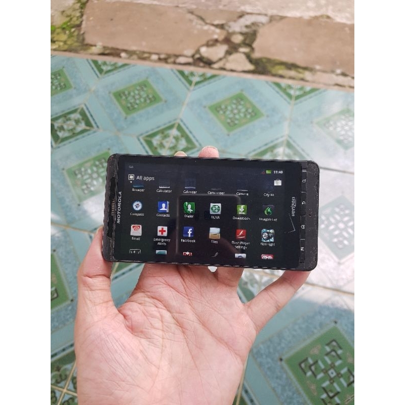 Điện thoại Motorola Droid X2