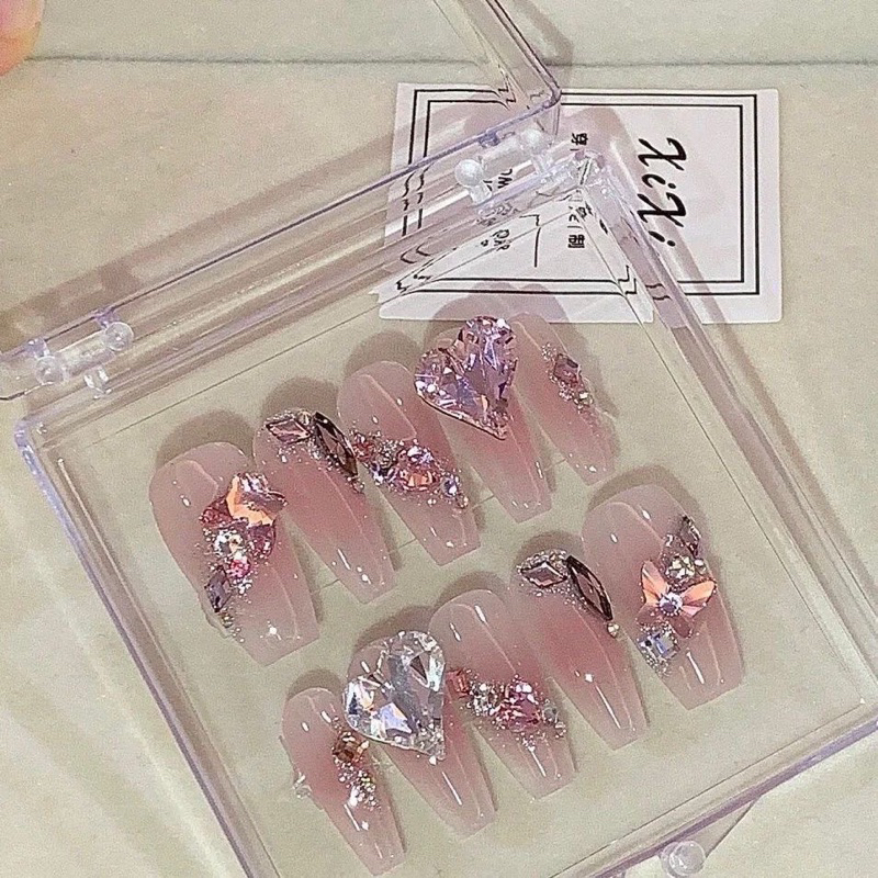 Set 10 viên đá trái tim trang trí móng siêu xinh hit