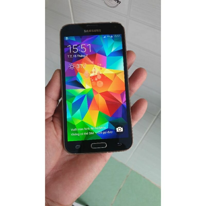 Điện thoại samsung s5 màu xanh cực kỳ đẹp