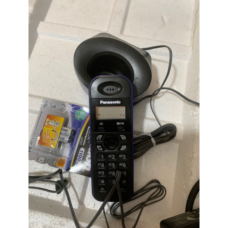 Máy điện thoại mẹ bồng con Panasonic KX—TG1311,1312,1313,1314 hàng bãi