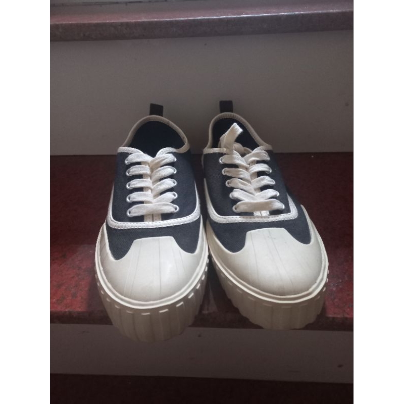 Giầy xuất size 38